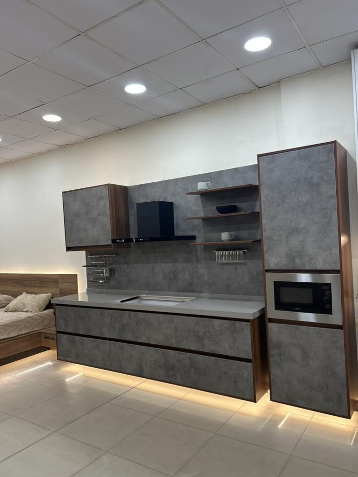 هذا كاونتر للبيع سعره 550 الف وبي مجال قليل 
جديد لوك مكاني بغداد السيديه

***********
