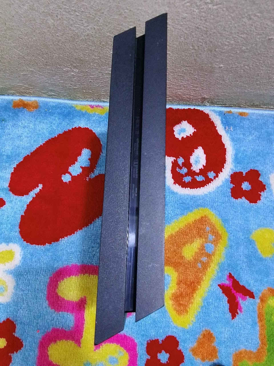 بلي 4 فات مهكر مستخدم للبيع نظام 9.00
تهكير ع موقع
غير مفتوح
غير مصلح 
بي العاب 
GTA V 
CRASH TEAM RACING
CRASH BANDICOOT N ثلاثيه كراش
Mortal Kombat xl
spider man 1
uncharted ثلاثيه
RE 2 REMAKE 
متوفر خدمة تنزيل العاب حسب طلب 
خدمة توصيل متوفره داخل وخارج بغداد ( 5 الف )
كامل ملحقات بدون كارتون
جويستك واحد اصلي 
نظافه جيده كما موضح ب صور
سعر 250 مع توصيل بغداد, العراق


**إذا كنت صاحب هذا الإعلان وتريد حذفه لأي سبب، رجاءا أرسل رسالة إلى الدعم الفني**