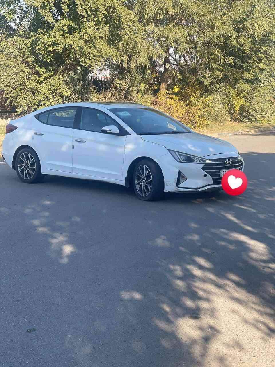 سلام وعليكم
النترا خليجي موديل 2020فول 1عل 1
ماشية 123مكفوله من الصبغ بيهه بارد عله كد شبرين باب السايق محرك 2000دوش 
السعر 157وبيهه مجال بصيط مكاني بغداد حي جامعه 
***********
