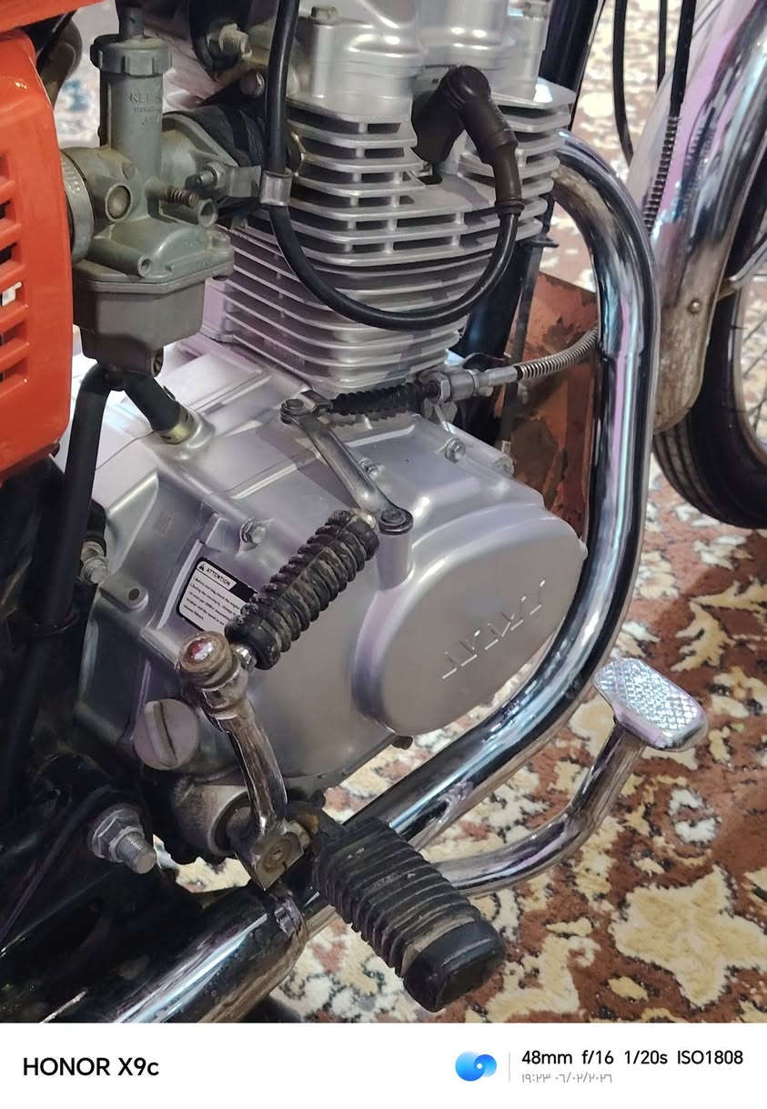 سلام عليكم دراجه ايراني شلامجه موديل 22 وكيل سيد خلدون سعر مليون وميه ***********
