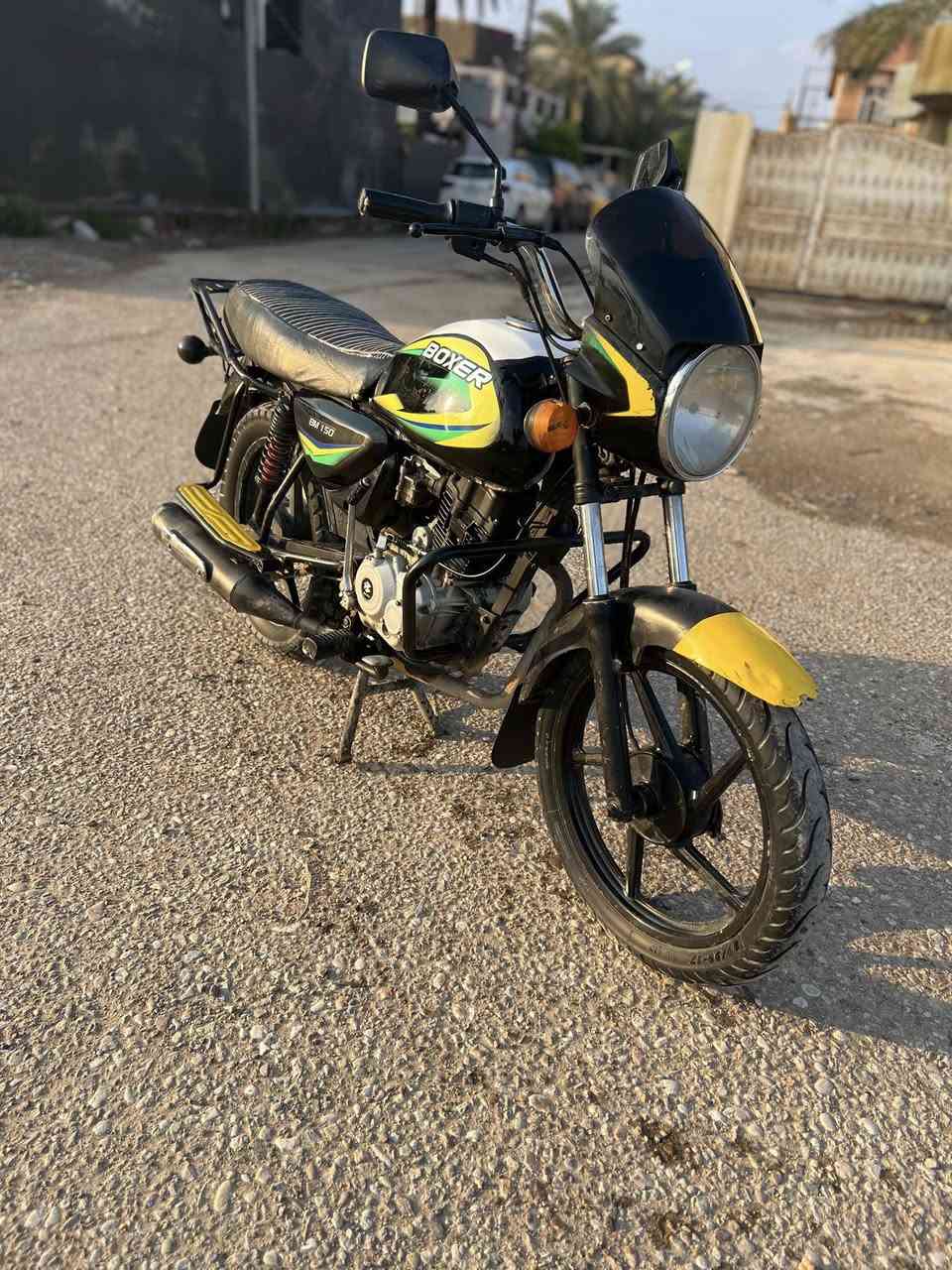 سلام عليكم دراجه بوكسر البيع موديل٢٠٢٠ واراق كامله دراجه كامله ما بيها أي نقص مكاني تقاطع القدس  الشراي يتصل عل رقم***********
