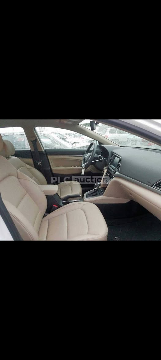 النترا 2018 بغداد ماشيه 83 صور حادثها بأمريكا موجود بالصور وبالعراق بيها باب وجاملغ السيارة بالكوت
***********
السياره 
فول عدة الفتحه
