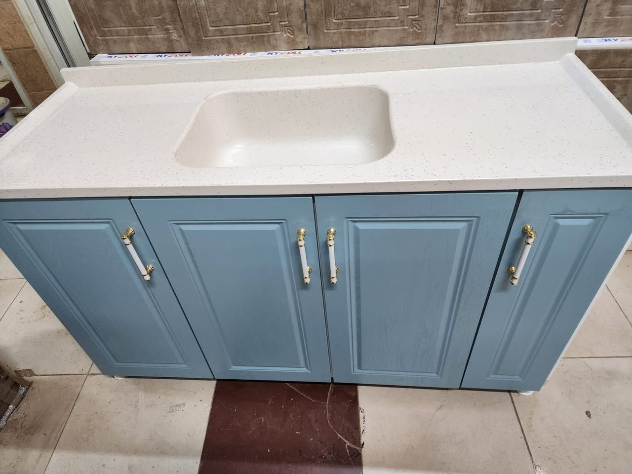 مطابخ الامير 💥جديد،💥 تفصال تزكام 
قياس 3 امتار ارضي وملحق
وسنك متر ونص. كامل مرمر
عنوان اربيل نقل حد بغداد علينا 
يتوفر نقل باقي محافضات 
للستفسار ع خاص او تساب ***********
