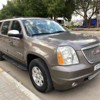 يوكن SLT • ٢٠١٣ • ٨ سلندر ٥٣٠٠ سي سي