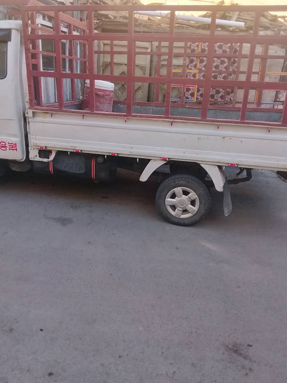 كيا بنكو 96 گير محرك اكسل مكفولات تخم تاير جديد بيها فطر بالشاصي وصلحته مكاني بغداد ابو غريب السعر 38 وبيها مجال بسيط ***********
