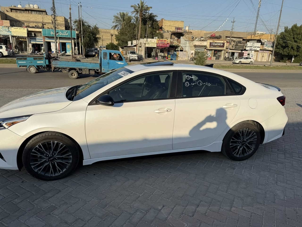 كيا فورتي جيتي لاين فول مديل 24 رقم بغداد ترقيم جديد باسمي حادثها موضح بلصور بدون ارباك السعر 179 بيها مجال قليل كلش مكاني بغداد شقق الحبيبيه ***********
