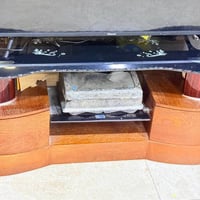 ميز تلفزيون • درجين بدون مقابض • النجف