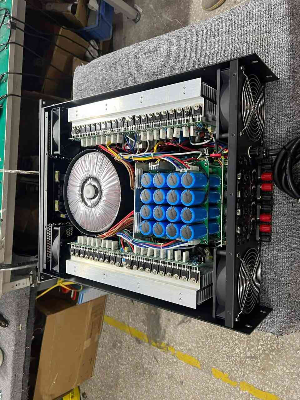 .
. . باور الواطيه مالته 11000 الف
مستخدم فقط 10 ايام 
لاستفسار ***********
يوجد خدمه توصيل
