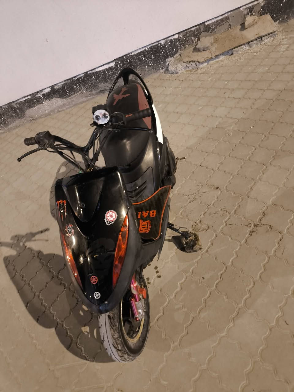 سلام عليكم 
ماكس عدله دراجه نضيفه بوشه بلاد 49 نهضته حلوه. عينه ولايت موجودات  ب550وبيه مجال قليل بل بصره شط العرب بل جزيره ***********
