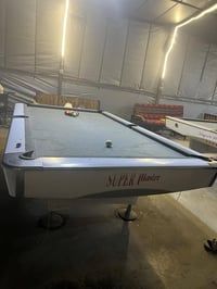 ميز بليارد سوبر ماستر للبيع  التواصل معي  07731250377