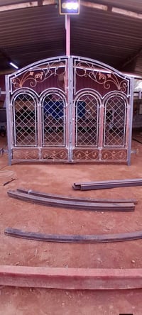 حدادة الزهيري • ابواب خارجية • ابواب حسب الطلب