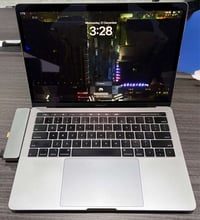 ماك بوك برو 13 • ٥١٢GB NVMe • ١٦GB رام