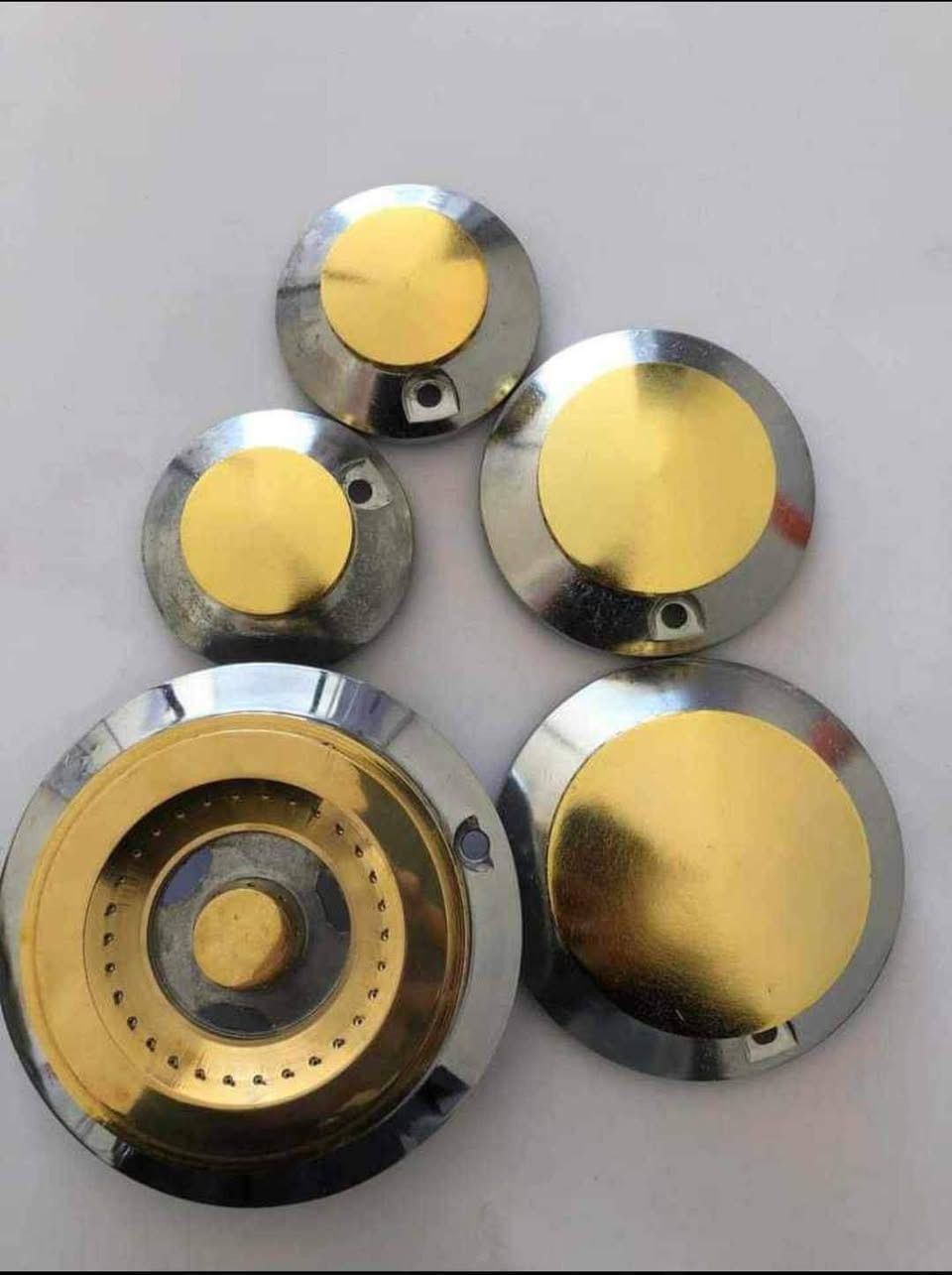 🔧 ورشه أبو زهراء لصيانة الطباخات 🔧
✨ خبرة، سرعة، أمانة، وضمان ✨
نخدمكم بصيانة:
🔥 الطباخات الغازية والكهربائية
🍳 طباخات البيوت الحديثة والقديمة
🍽️ مطاعم، كوفيات، فنادق
✅ صيانة احترافية بأيدي فنيين خبرة
✅ نجيكم للمحل أو للبيت
✅ عدنا أفرع بـ بغداد، طراف بغداد، وكافة المحافظات
📞 ***********– خدمـة سريعة واتصال مباشر
مركز الجوهرة – اسم تثق بيه بالصيانة
