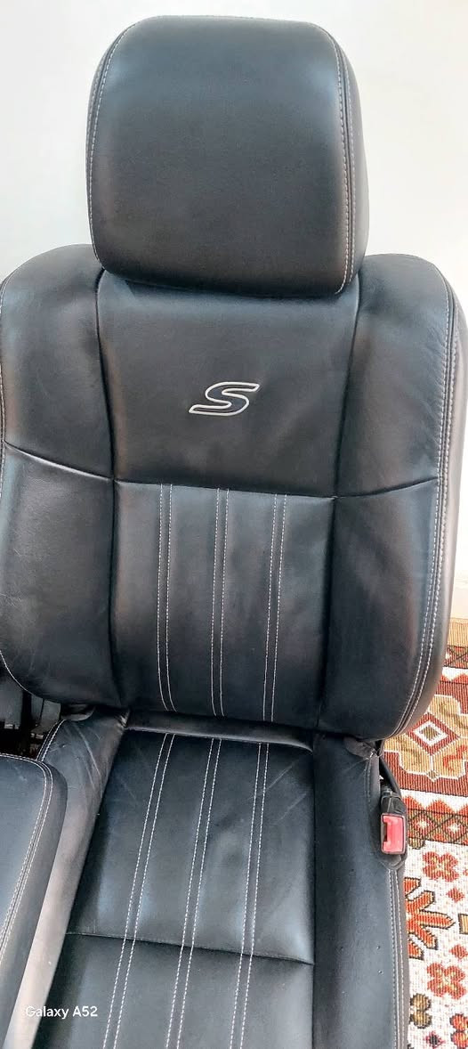 كشنات اوباما للبيع جدد السعر ٥٠٠دولار بغداد حي العامل ***********
