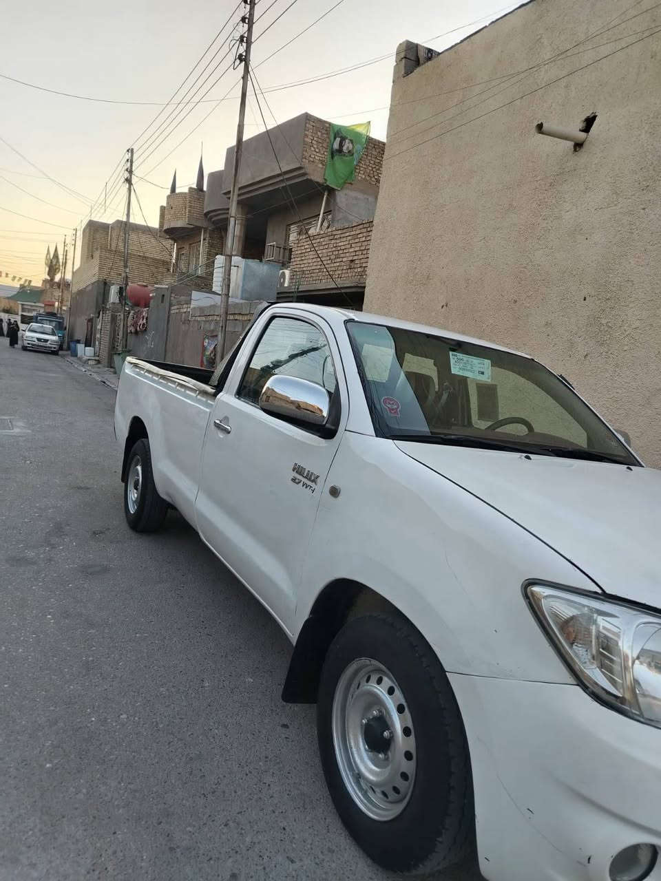 بيكم تيوتا تك قماره 2006
5 حلقات سيارة نضيفه مكينه جديده بيها تكحيل قليل وبارد سياره نضيفه تخم تاير جديد رقم بغداد /***********
