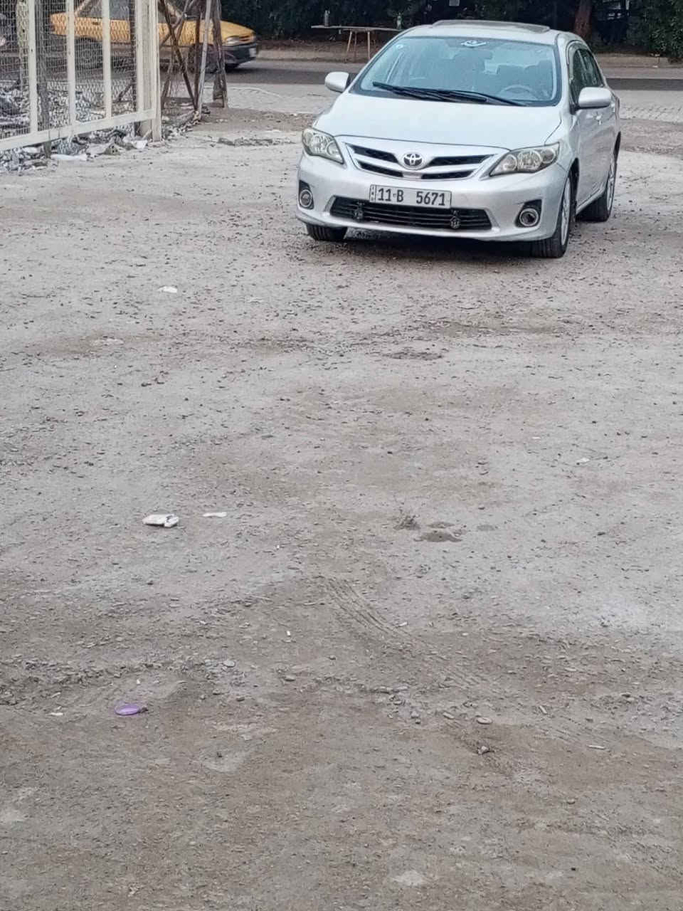 كورلا 9 رقم بغداد باسمي جاهزه من جميع النواحي محرك كير صدر كله شرط تخم تاير فتحه بيها صبغ 3 قطع ابيع حزام  مكاني الفلوجه السعر 97 بيها مجال بسيط ***********
