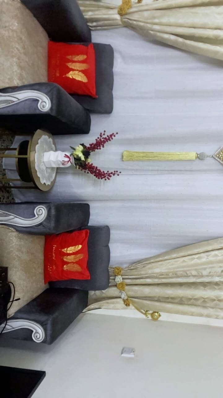 للبيع تخم ٨ مقاعد العنوان الشعب


**إذا كنت صاحب هذا الإعلان وتريد حذفه لأي سبب، رجاءا أرسل رسالة إلى الدعم الفني**