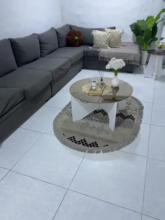 كونر للبيع معه طبلات مكاني زبير ***********
