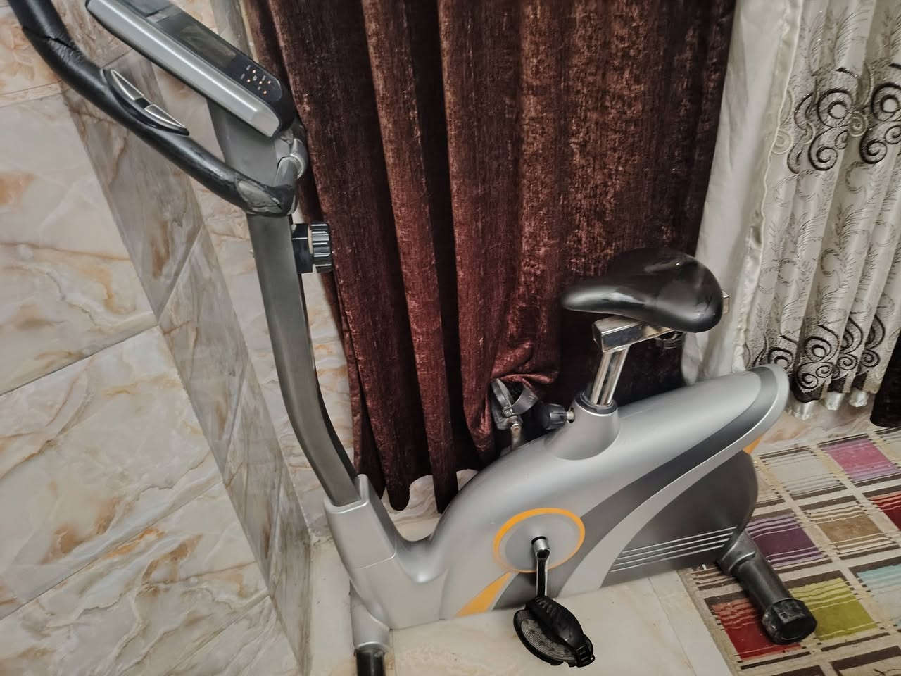جهاز رياضي اخو جديد صار بس شهرين عندي و اريده ب 125


**إذا كنت صاحب هذا الإعلان وتريد حذفه لأي سبب، رجاءا أرسل رسالة إلى الدعم الفني**