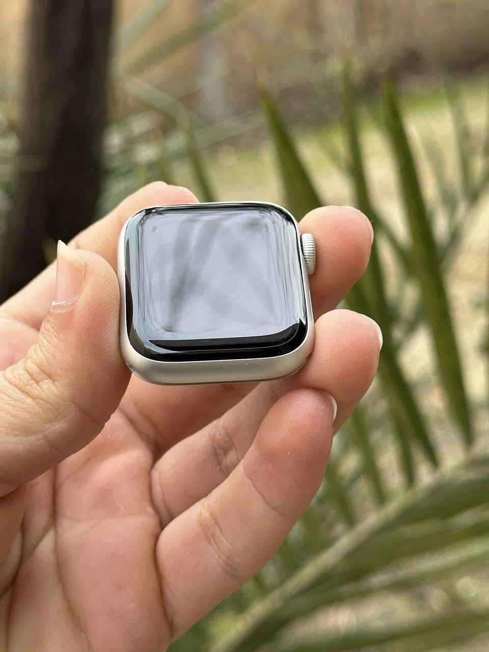 ابل واتش سيريس 5
نضافة 100/100 جلخ واحد ما اكو

بطارية 100 

لون ستار لايت مميز ولساعة خالية من اي مشكلة وانطي بيها ضمان وملحقاتها شاحنة وسير تجي حجم 40

السعر مناسب تواصل خاص او *********** بي واتس

مكاني موصل / يوجد توصيل لكل المحافضات
