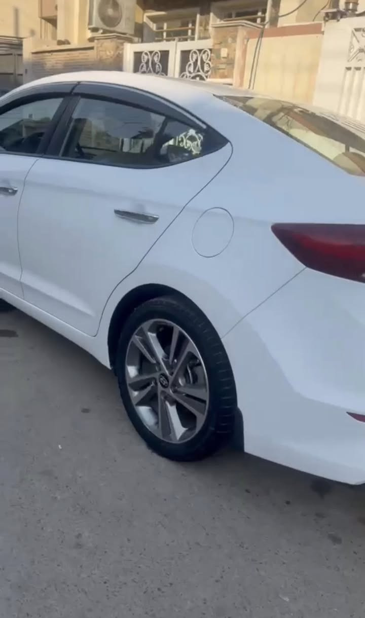 النترا18 خليجي

كفاله عامه سياره

مكاني بغداد 

*********** 

رصعات 3 ممبينات بالقماره 

رقم بغداد

فول عدى البصمة 

كير مكينه كشر كله مكفول 🩵
