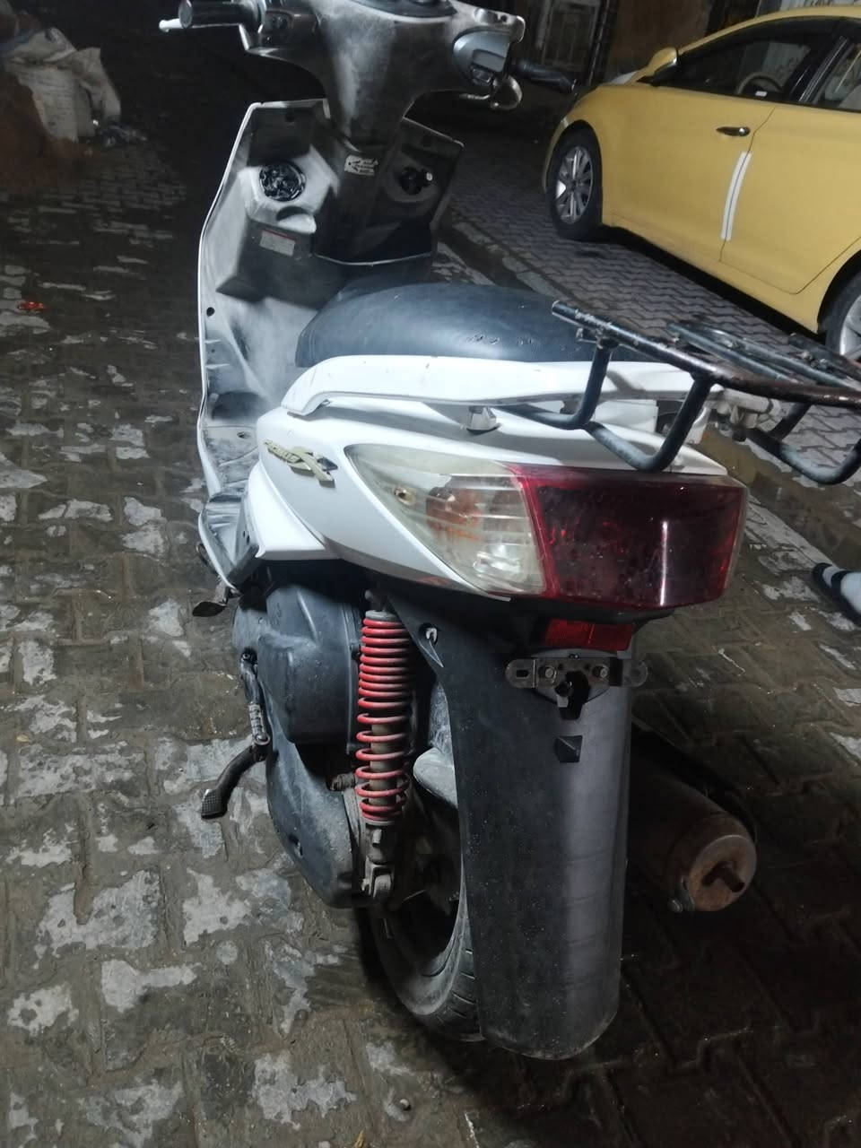 متاح فحل سكنز نوزل دراجه نكره كامله ياباني ستان حساس قبق نفخ نقصهه بس القبق مال بانزين 550 سعرهه كلش حلو بغداد الشعله 
***********
