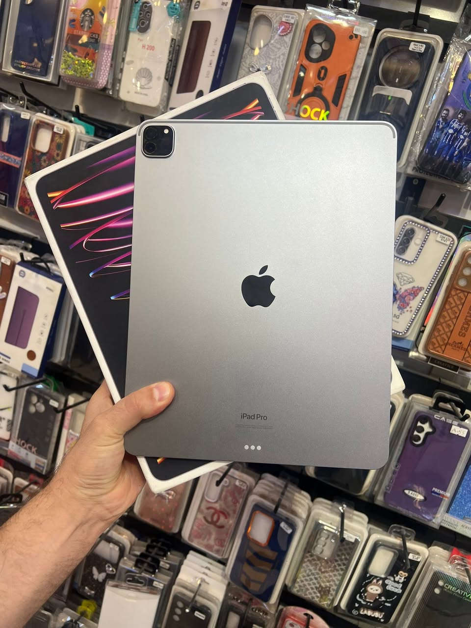 السلام عليكم
Ipad pro 2022 M2 12.9 inch 256GB
بطارية 90
نظافة ‎%‎
مكفول من التصليح ومن أي خلل
وياه باكيت فقط بدون شاحنة
السعر 750
مكاني بغداد العامرية
***********
