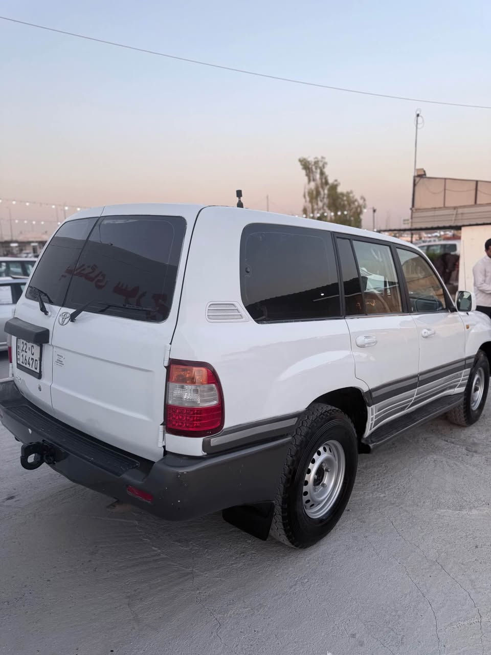 مۆنیکای ٢٠٠٤ تەحویل ئەسڵ سەیارەکە تۆماتیکە شورتەی بوە سبوخ عامە پیش و پشت لیدانی نیە غازو بەنزینە  سەیارەکە جاهیزە یەک دینار مەسرەفی تیدا نیە گیر مەکینە تەبرید بەشەرت ٤تایەی تازەی لە ژێرە نرخیشی ١١٠ مەجال لە هەولێرم *********** أربيل, العراق
