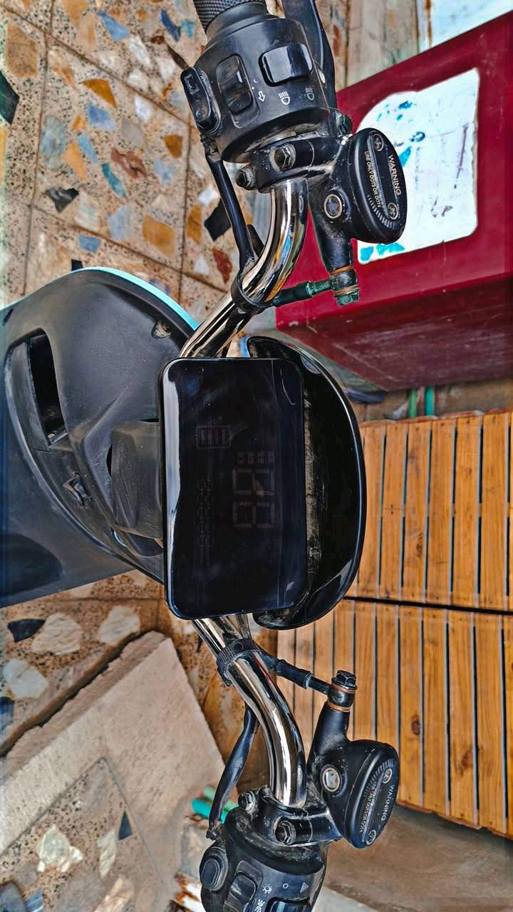 دراجة شحن ريان للبيع مستعمل فقط7اشهر مكاني بغداد فقط باتريات منتفخات لان شحنتها بغير شاحنه يرادلها باتريات جدد للتواصل عن بقية تفاصيل***********واتساب