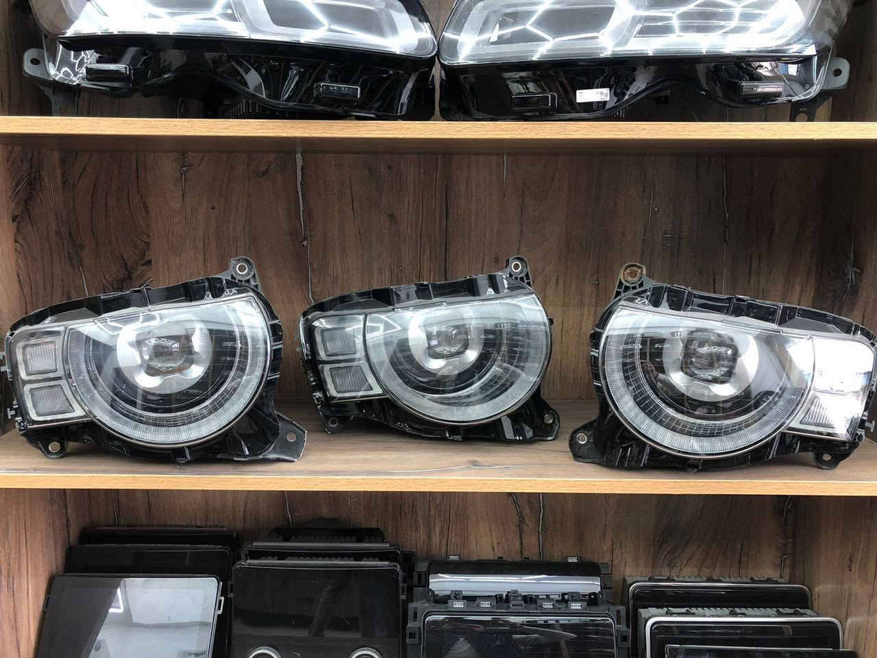 AUTO LAND
قطع غيار رانج روڤر 
معسكر الرشيد ـ مجمع المكارم 
***********
