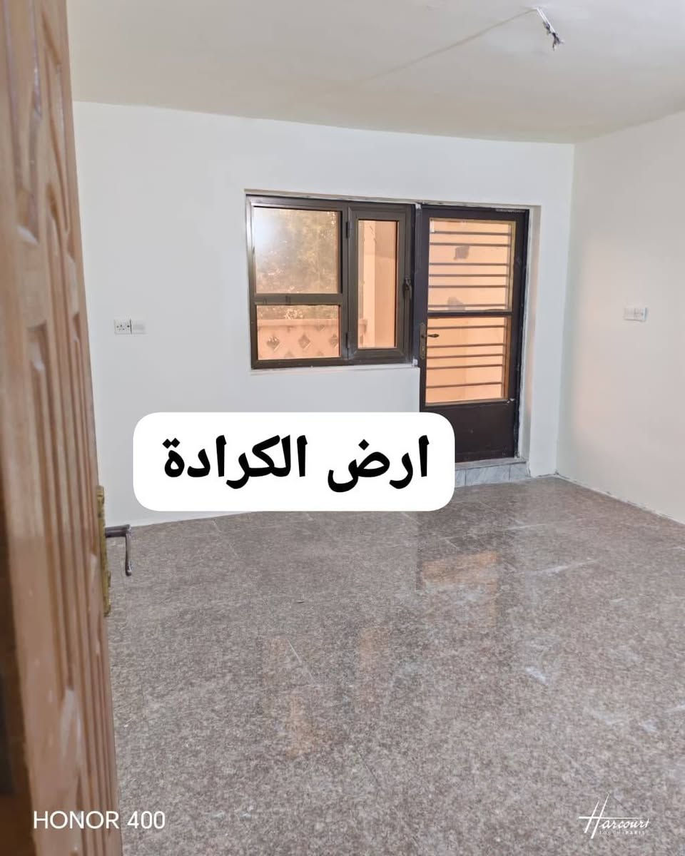 للايجار في السيديه غرفتين نوم وصاله ومطبخ طابق اول فوق الارضي ***********
