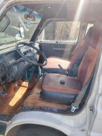 كيه بنكو مديل 94 جهاز من كلشي مكينه كير شاصي مكفول الف ماذب عليه رقمه ...