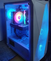 تجميعة مستخدمة استخدام قليل جدا و كارتوناتها متوفرة رايدها ب مليون و 3...