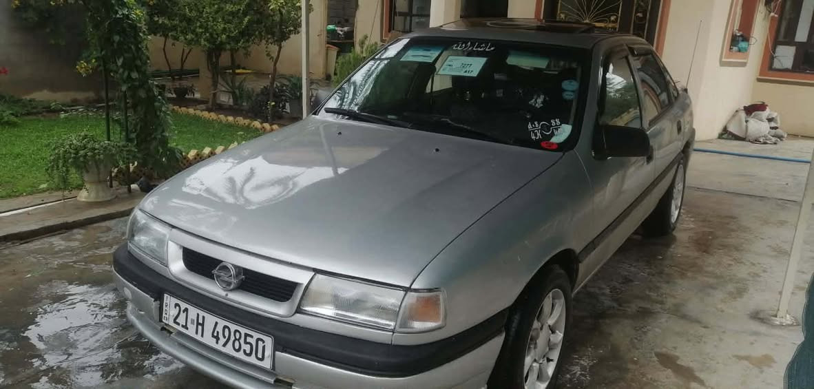 أوبل فكترة موديل 95 رقم سليمانيه رقم دولي بأسمي شرط التحويل بدون ضربة بدون خياس  سنوية جديد لل2030 رقم***********سعرها 47وبيها مجال
