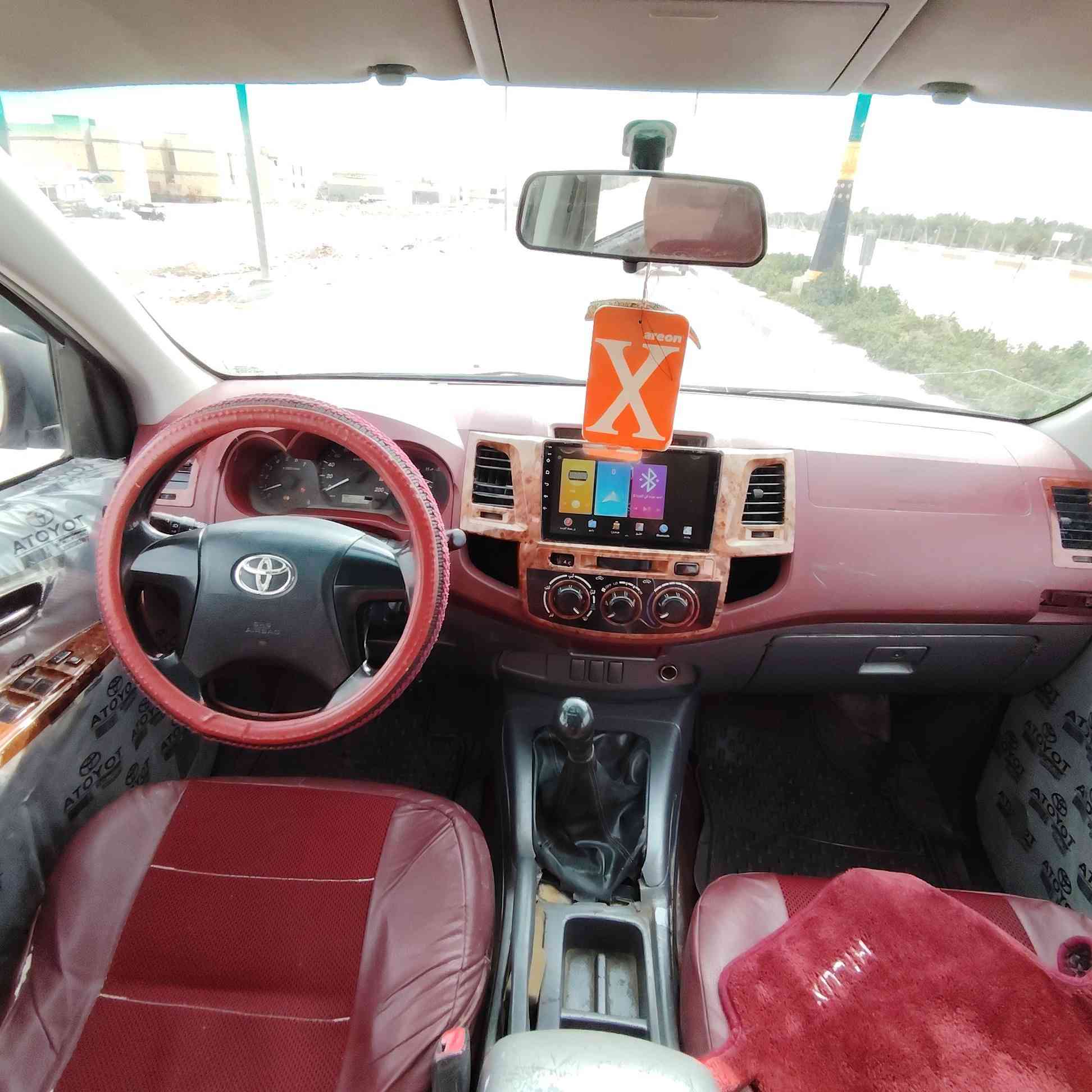 سلام عليكم بيكم هايلوكس 15 سياره جديده دخوال جديد بيه سنويه والوحات طبق الأصل وين ما يعجب دك حسابه ***********مكاني كربلاه السعر118وبيه
