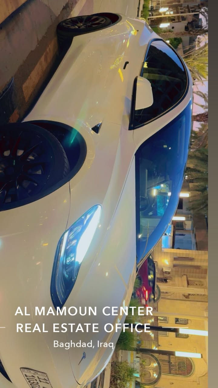 تيسلا موديل٢٠٢٣ موديل واي السياره اوف لاين صور الحادث كلها موجوده بالمنشور مكانها بغداد اليرموك عارضها ب١٩٠ وبيها مجال 
***********
