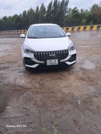 اريزو فايف موديل ٢٥ رقم بغداد مميز البارحه رقمت ماشيه 1500 غرضها كامله...