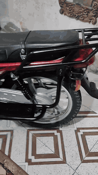 هاوجي خمسه كير جديدة لك موديل 23اوراق كامله كفاله عامه السكن بغداد خاص ماعندي فقط رقم مبايل بدون واساب اتصل ودلل السعر  750الف ***********
