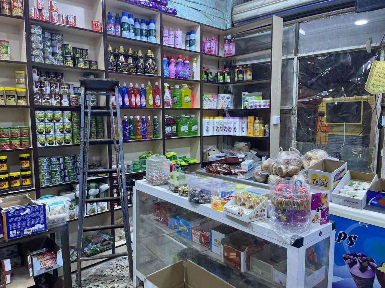 سلا عليكم أسواق البيع مكان سبع قصور شارع قاسم الوكيل قرب سيد فاضل ابو نت لسواق كامله مكمله بيه ربع عرضات عموديات وبيه ثنين بطح وبيه جهاز مال. رصيد وبيه سبلت رقم ***********
