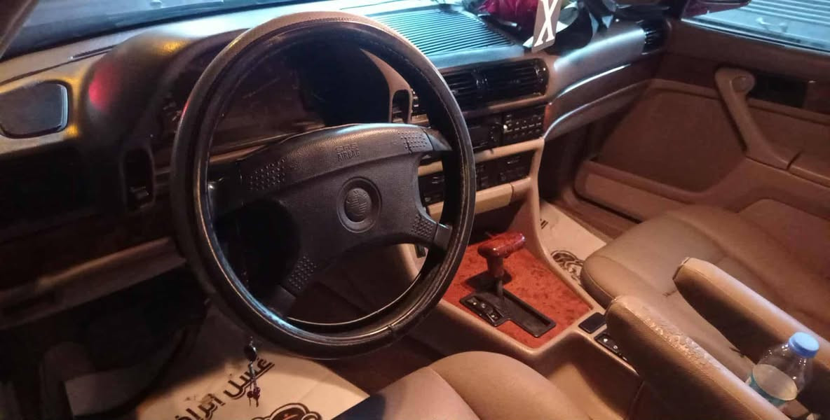 للبيع حجم 730 صبغ احزام بوند سكف صندوق شرط قطره صبغ مابي شرط تحويل سعر 65 موصل الايمن ***********
65144955077
