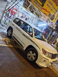 لاندكروز GXR • ٢٠١٣ • ١٩٠ الف