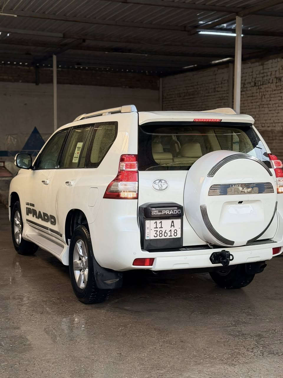 السلام عليكم
للبيع تويوتا برادو2014/ T.X.I مكينة 6 سلندر مكفولة كفالة عامةسوناره وي الصور   كير ومكينة السيارة جاهزة من كل النواحي فوول مواصفات
تشغيل بصمة
سلايد روڤ
كراسي كهرباء
تحكم ستيرن
مري شفط
ثلاجة
هوك خلفي
السعر 320
سبير تعليك
كامرة+ حساس اصلي
رقم بغداد الدولي
سنوية بأسمي + هزة.
مكاني نجف ***********
