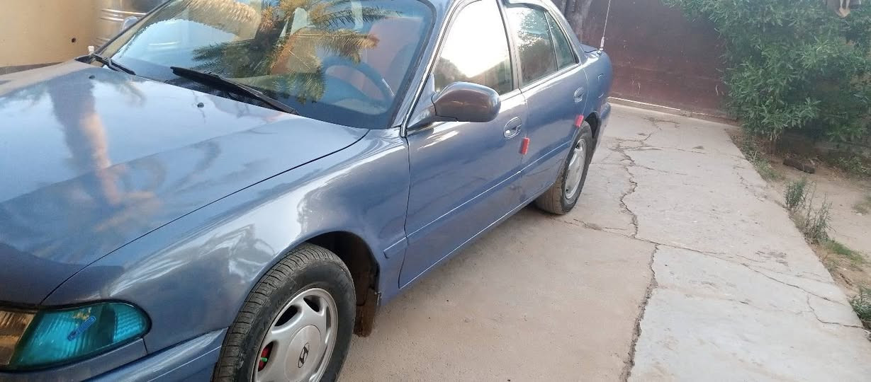 السلام وعليكم ورحمه الله للبيع سوناتا تو موديل 93 جاهزه كير مكينه مكفولات صدر أمامي خلفي تمام تخم تاير كهربائيات كلها شغاله شاشه أربع اوياله دسك السنويه لغاية 31 هزه جديده السعر 44 أو بي مجال. مكان السياره ديالى ***********
