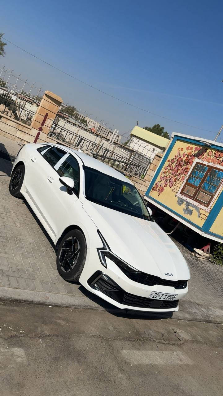 المفقود من السوك 2025
سلام عليكم K5 لبيع
موديل 2025
خليجي وكاله nim
ماشيه 26 الف
مواصفات السياره فول عده الفتحة
جلد
حساسات امام خلفي
شاشه تبريد
كرسي كهرباء
تشغيل عن بعد
شاشه متصل

السياره مكفوله كفاله عام عده بارد شبر جاملغ عكس السايق
السعر 227 وبيا مجال لشراي يجي ويشلع عيوني
***********
( اتصال فقط موجود رجااااااااااءء)
