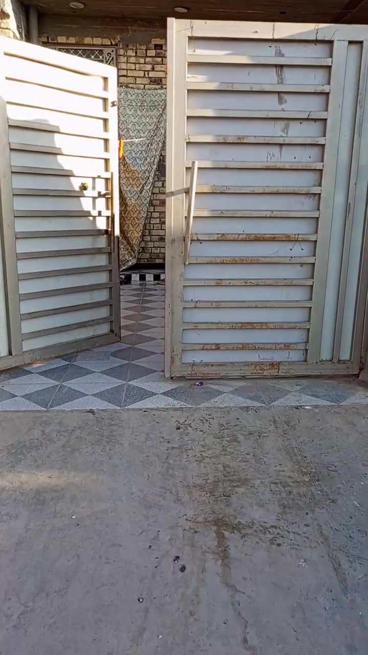 بيت للبيع منطقة الدبيه الثالثه توزيع الجرحى ٢٠٠م قريب على شارع ٤٠م طابقين بناء ٢٠٢٤جديد سعر معقول للستفسار ***********
***********
