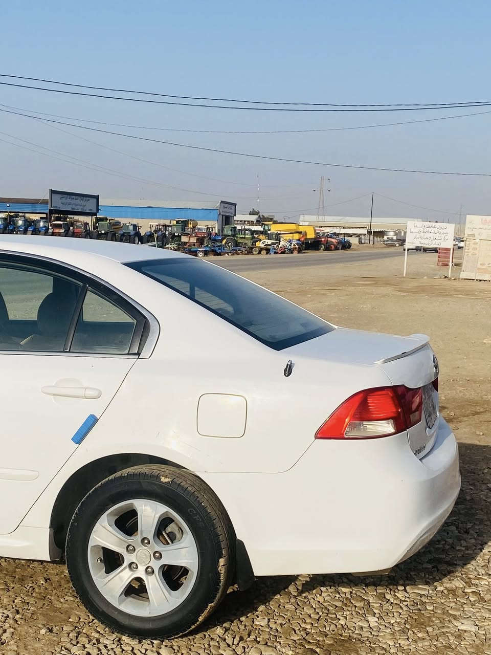 السلام عليكم
للبيع او مراوس 
كيا 2010 خليجي 
بيه 3 قطع صبغ 
كير مكينه تخم تاير حداديه 
رقم سليمانيه سنويه منافذه بعدله سنه ونص 
السعر اتصل ع الرقم 

العنوان واسط الزبيدية 
للاستفسار 

***********
