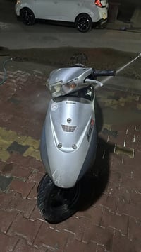 دراجه سوزوكي للبيع الدراجه جديده جداً مال رمبه  سعر 650 قفل استفسار 07...