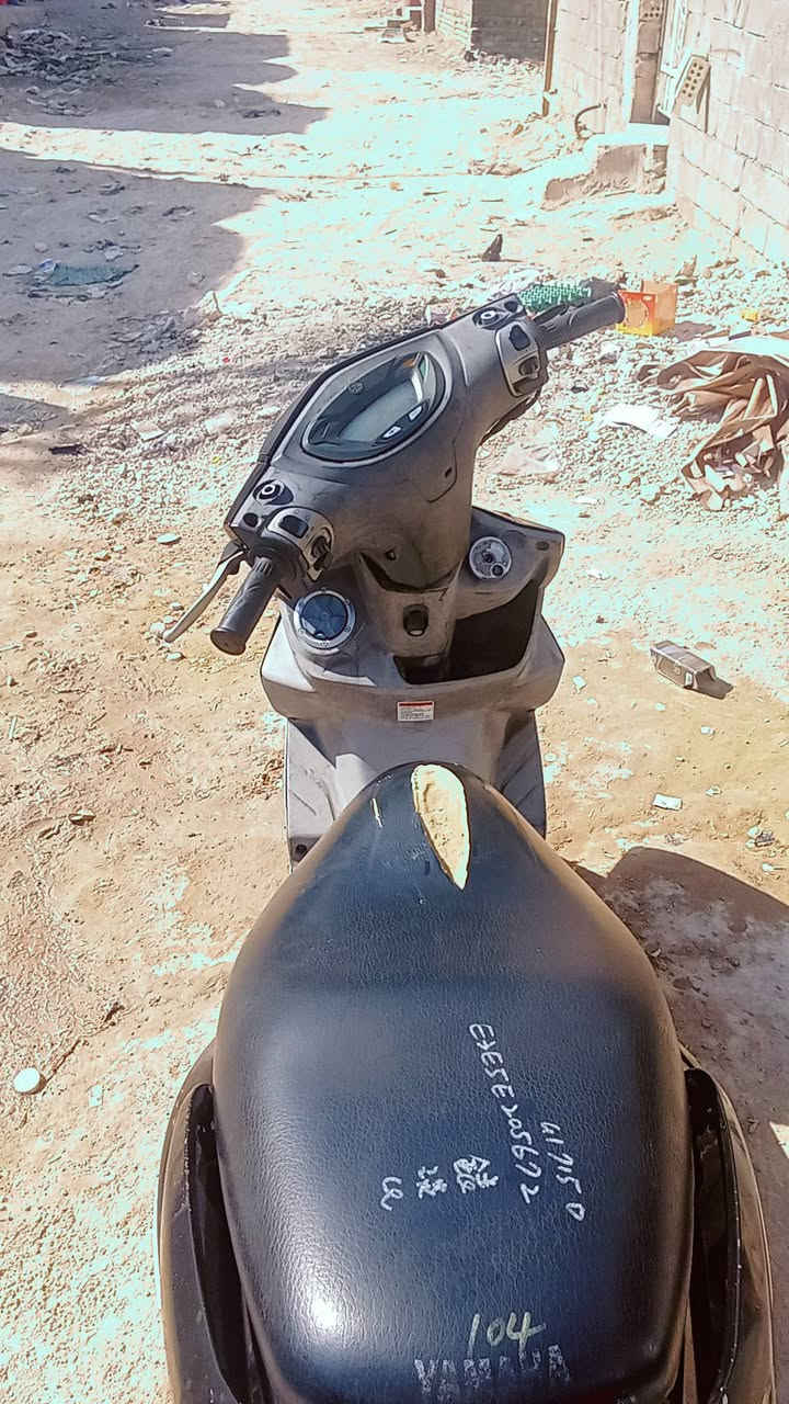 السلام عليكم جيتي ار كفاله عامه صاله شهر من نازله متوازي عله بيعته ال700 وبيه مجال مكان المدينه 
‏‪0777 191 1944‬‏
