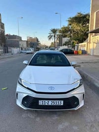 كامري ٢٠٢٥ خليجي هايبرد كفالة ماشية ١٦ الف محرك ٢٥٠٠ فول مواصفات للاخي...