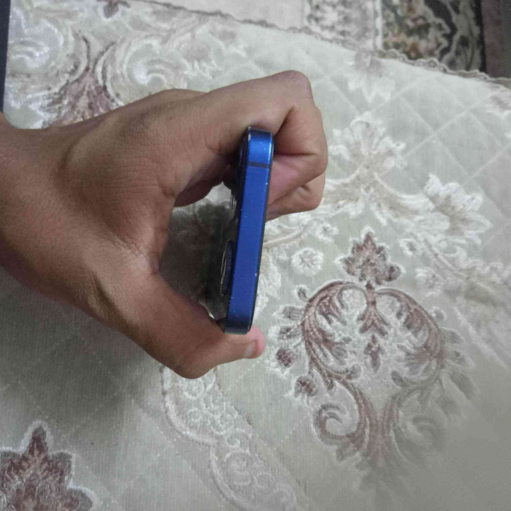 ايفون 12مني ذاكره 64 الشاشه والبطاريه مغيره والشاشه بيها كسر والظهر مكسور فيس إيدي شغال بسعر 150 ألف مكاني بغداد الدوره


**إذا كنت صاحب هذا الإعلان وتريد حذفه لأي سبب، رجاءا أرسل رسالة إلى الدعم الفني**